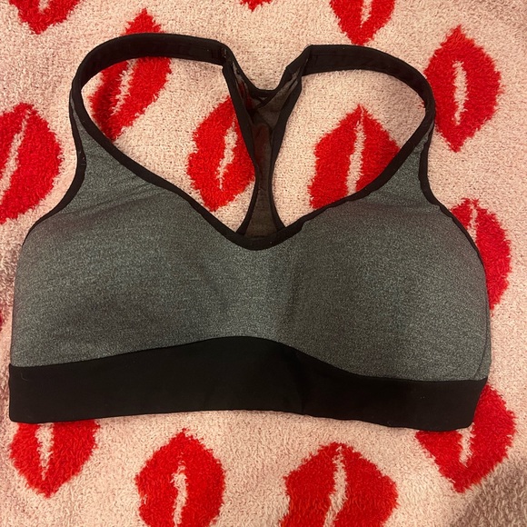 lululemon sports bra - Picture 1 of 3